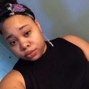 Meet your Posher, Senobia